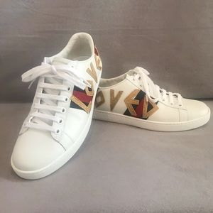 Gucci Aced Loved Leather Tennis Shoes